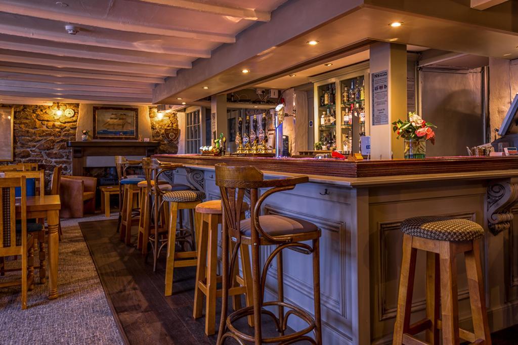 מלון פנזאנס Kings Arms מראה חיצוני תמונה